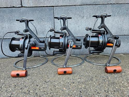 3 Daiwa Whisker Tournament TS5000BE Custom, Watersport en Boten, Hengelsport | Karpervissen, Zo goed als nieuw, Molen, Ophalen of Verzenden