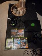 Xbox met games en controller, Spelcomputers en Games, Ophalen of Verzenden, Zo goed als nieuw, Met 2 controllers, Met games