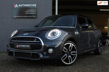 Mini Mini 2.0 Cooper S CHILI AUT JCW PANO LEER H/K NAVI PROF beschikbaar voor biedingen
