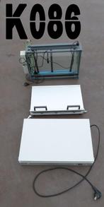 Printplaat maak apparatuur etsbak UV-belichting montageklem, Hobby en Vrije tijd, Elektronica-componenten, Ophalen, Gebruikt, Onbekend