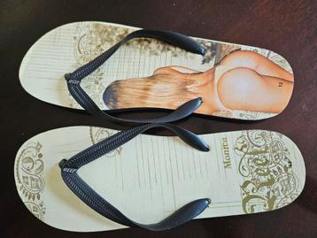 Teen slippers, grote maat, heren maat 13 / 45/6, nog nieuw beschikbaar voor biedingen