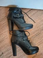 Invito hakschoenen 38, Ophalen of Verzenden, Zo goed als nieuw, Sneakers of Gympen