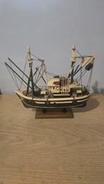 Houten model vissersboot, Hobby en Vrije tijd, Modelbouw | Boten en Schepen, Ophalen of Verzenden, Gebruikt, 1:50 tot 1:200, Overige merken