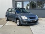 Kia Rio 1.4 L 5-Deurs Airco NAP, Voorwielaandrijving, Stof, Gebruikt, Zwart