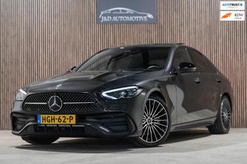 Mercedes-Benz C-klasse 300 AMG Line 2023 LED PANO CAMERA KEY beschikbaar voor biedingen
