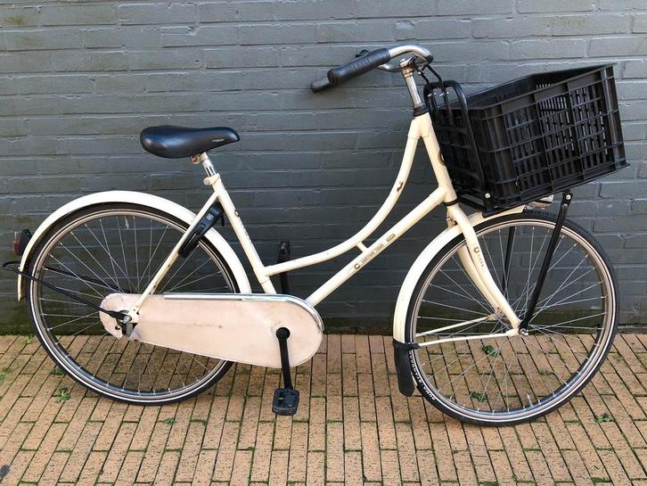 Cortina meisjesfiets omafiets 26 inch incl. kratje, Fietsen en Brommers, Fietsen | Dames | Omafietsen, Gebruikt, 50 tot 53 cm