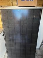 9LG 320watt Zonnepanelen compleet met Enphase M250 omvormers, Doe-het-zelf en Verbouw, Zonnepanelen en Toebehoren, Ophalen, Zo goed als nieuw