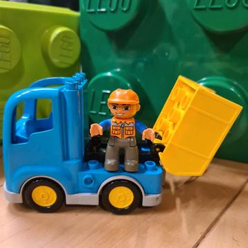 Duplo Bouwvakker met Vrachtwagen Kiepbak ZGAN beschikbaar voor biedingen