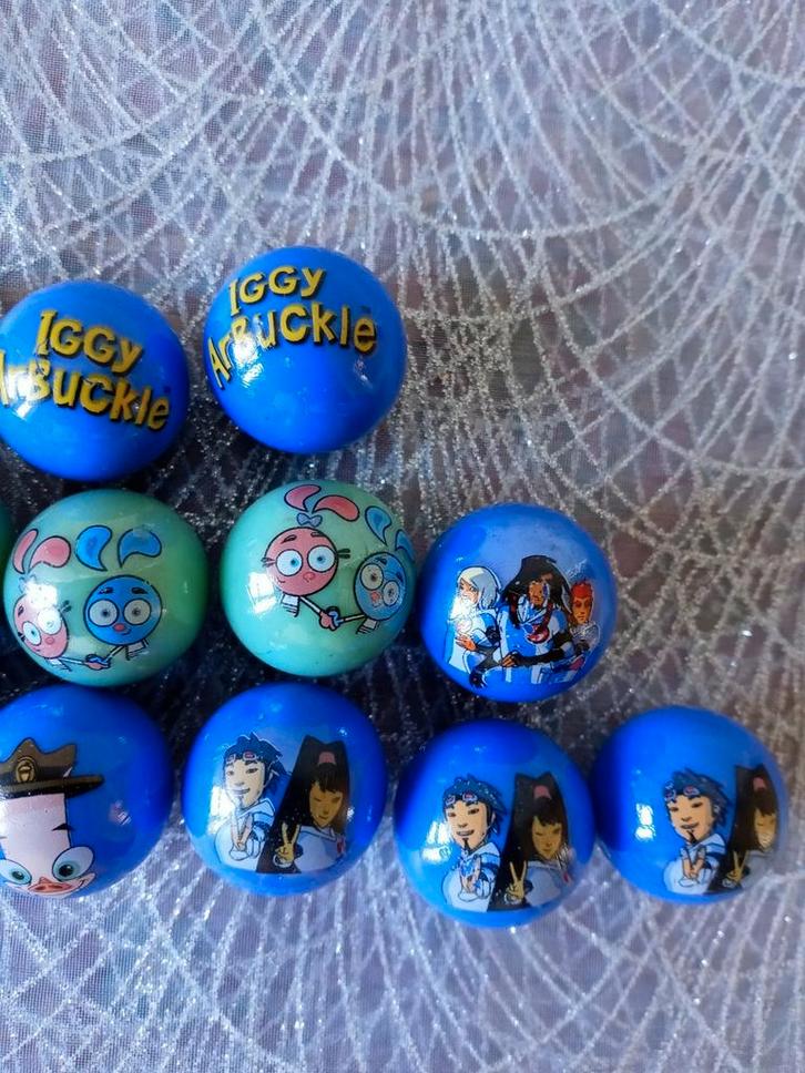 14 grote Jetix 'bonken', Verzamelen, Supermarktacties, Verzenden