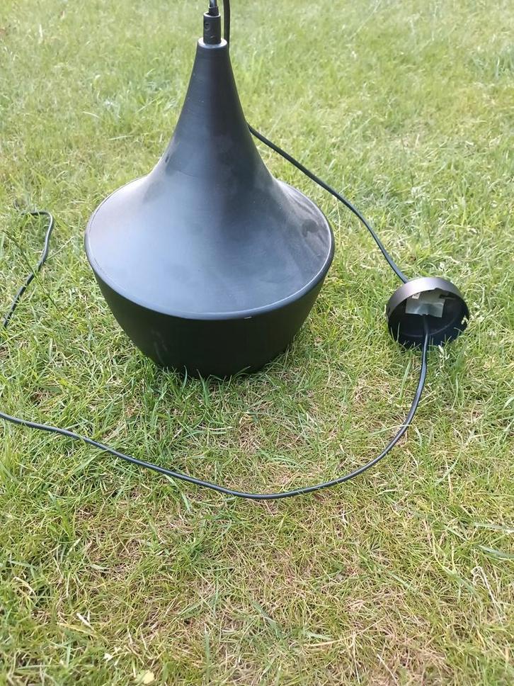 Zwarte lamp, Huis en Inrichting, Lampen | Hanglampen, Gebruikt, Minder dan 50 cm, Metaal, Ophalen