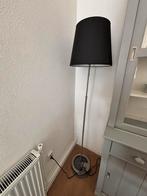 IKEA Staande Lamp - Stijlvol & Functioneel, Huis en Inrichting, Lampen | Vloerlampen, Ophalen, Gebruikt, Metaal, 150 tot 200 cm