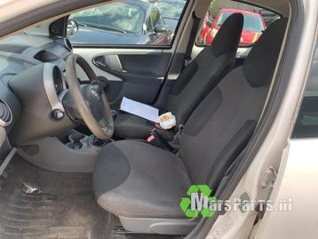 Veiligheidsgordel links-voor van een Toyota Aygo beschikbaar voor biedingen