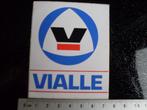 sticker vialle logo staand vintage, Verzamelen, Stickers, Ophalen of Verzenden, Merk, Zo goed als nieuw
