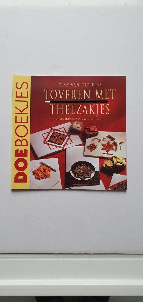 Toveren met theezakjes (doe boekjes), Hobby en Vrije tijd, Theezakjes, Theezakje(s), Ophalen of Verzenden