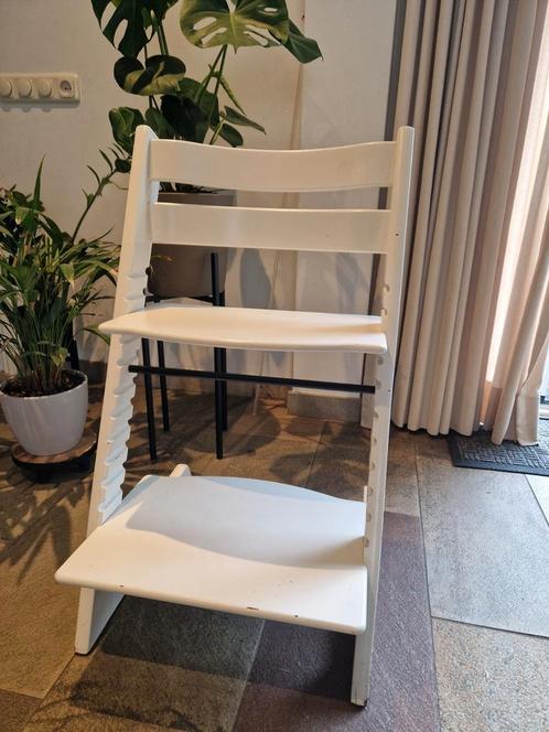 Stokke Tripp Trapp stoel wit, Kinderen en Baby's, Kinderstoelen, Zo goed als nieuw, Meegroeistoel, Ophalen