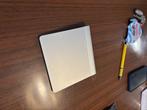 Apple Magic Trackpad Zilver – Gebruikt – A1339, Computers en Software, Muizen, Gebruikt, Ophalen of Verzenden, Linkshandig, Draadloos