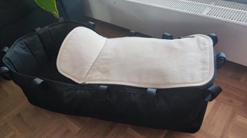 Bugaboo Buffalo reiswieg zwart beige beschikbaar voor biedingen