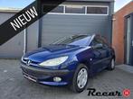 Peugeot 206 - 1.4 Gentry/Climacontrol/5Drs/Airco/, Auto's, Voorwielaandrijving, 4 cilinders, Blauw, Origineel Nederlands