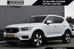 Volvo XC40 2.0 T4 Momentum Trekhaak, Pilot assist, 360", PDC, 15 km/l, Euro 6, 1969 cc, Leder en Stof