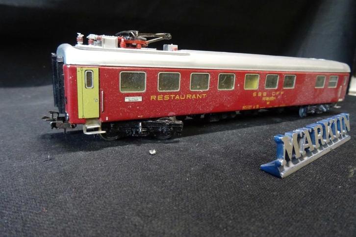 120=Marklin 4068 rijtuig van de Zwitserse spoorwegen.2010, Hobby en Vrije tijd, Modeltreinen | H0, Gebruikt, Locomotief, Wisselstroom