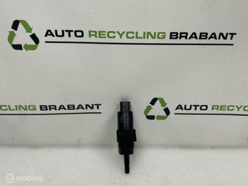 Ruiten Sproeier Pomp AUDI SEAT VOLKSWAGEN SKODA 8K0955681 beschikbaar voor biedingen