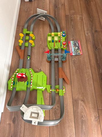 Hot Wheels Mario Kart Racebaan beschikbaar voor biedingen