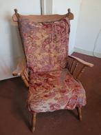Gratis: Vintage houten stoel met sierlijke bekleding, Ophalen, Hout, Gebruikt, Bruin
