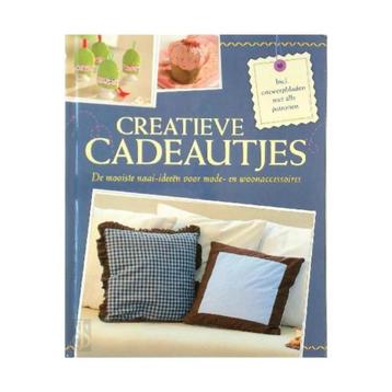 Naaien Creatieve cadeautjes beschikbaar voor biedingen