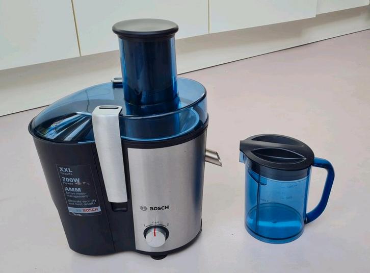 Bosch sapcentrifuge XXL - 700W, Witgoed en Apparatuur, Overige Witgoed en Apparatuur, Zo goed als nieuw, Ophalen of Verzenden