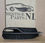 Grill Rooster Kapjes Inleg Audi A3 8V S-line S3 Rechts 12-17, Gebruikt, Voor, Herkomst onderdeel bekend, Ophalen of Verzenden