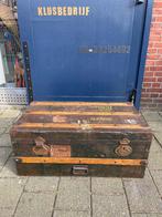 Vintage reiskoffer met opdruk 'Westerlicht Alkmaar', Ophalen