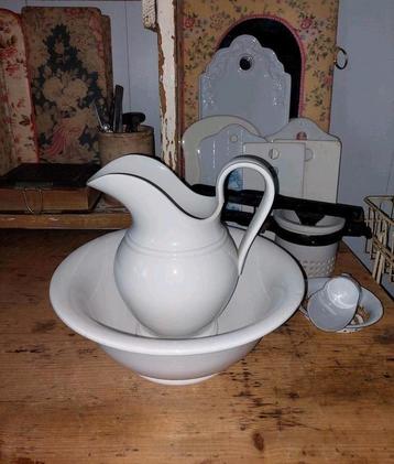 Lampetstel Société Céramique,  wit. beschikbaar voor biedingen