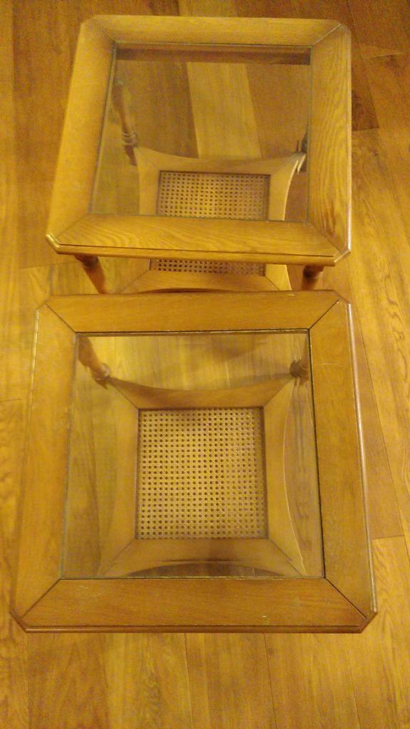 2 bijzettafels met glazen blad, Huis en Inrichting, Tafels | Bijzettafels, Zo goed als nieuw, Vierkant, 45 tot 60 cm, 55 tot 75 cm