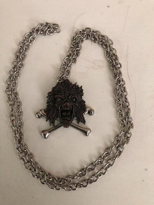 Iron maiden ten years ketting alchemy poker rox 90 er jaren., Verzamelen, Muziek, Artiesten en Beroemdheden, Zo goed als nieuw