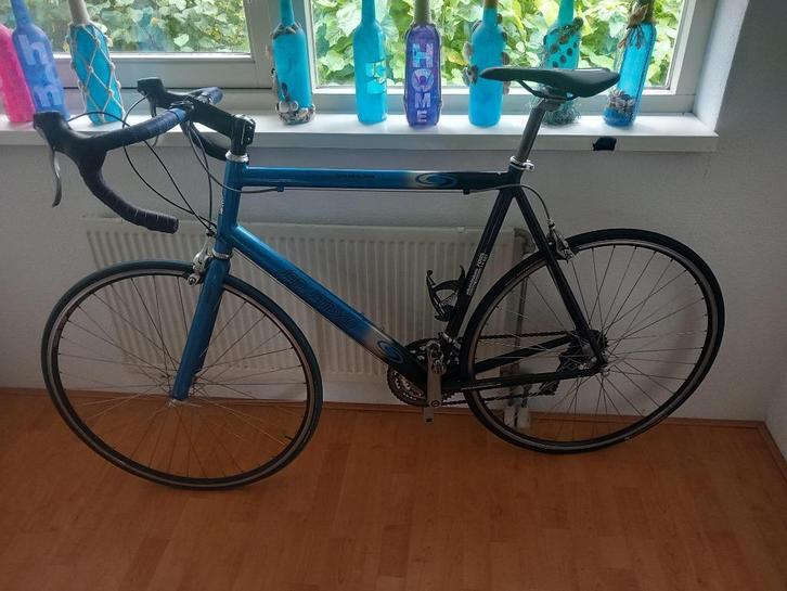 Jan Janssen Vuelta racefiets, nog zeer knap, Fietsen en Brommers, Fietsen | Racefietsen, Gebruikt, Overige merken, Meer dan 20 versnellingen