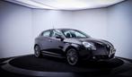 Alfa Romeo Giulietta 1.4T 170Pk Aut. LUSSO SUPER XENON | LED, 65 €/maand, Euro 6, 4 cilinders, Zwart