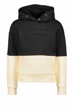 Nieuwe hoodie maat 128 Madison (nu voor €15,00), Kinderen en Baby's, Kinderkleding | Maat 128, Meisje, Trui of Vest, Ophalen of Verzenden