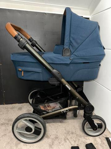 Mutsy nio compleet met accessoires beschikbaar voor biedingen