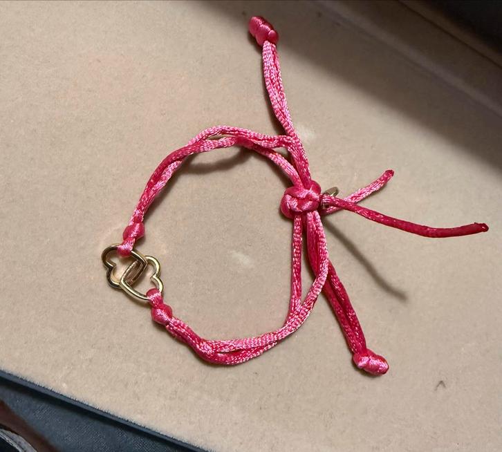 Pink Ribbon 2022 Armband – Draag hoop, steun en kracht ✨🎀, Sieraden, Tassen en Uiterlijk, Armbanden, Nieuw, Roze, Verzenden