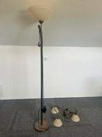 Staande lamp en hanglamp te koop aangeboden., Ophalen, Zo goed als nieuw, 150 tot 200 cm
