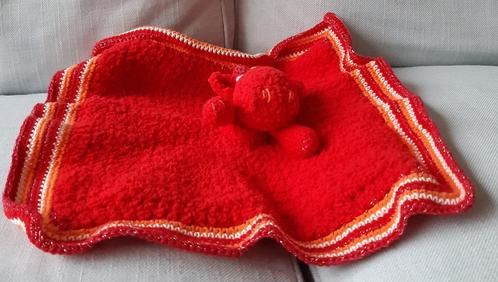 Mini knuffeldekentje / doekje Woolytoons Rode draakje, Kinderen en Baby's, Kraamcadeaus en Geboorteborden, Nieuw, Kraamcadeau