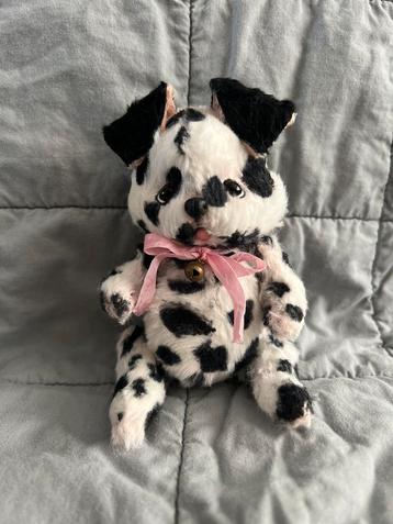 Mini dog doll beschikbaar voor biedingen