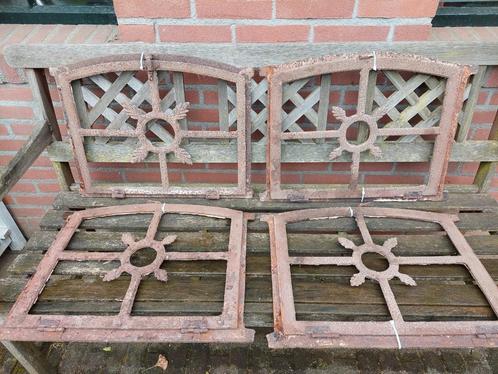Een mooie set van 3 oude getoogde gietijzeren stalramen, Doe-het-zelf en Verbouw, Glas en Ramen, Gebruikt, Minder dan 80 cm, Minder dan 80 cm