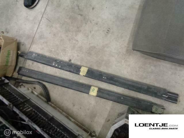 set instaplijsten voor e30 2 deurs 325i 320i 318i 316i, Auto-onderdelen, Interieur en Bekleding, BMW, Gebruikt, Ophalen of Verzenden