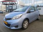 Toyota Yaris 1.3 VVT-i Aspiration 5 deurs automaat airco ecc, Auto's, 101 pk, 4 cilinders, Met garantie (alle), Blauw