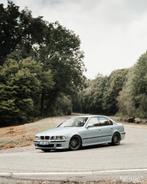 BMW E39 M5 1999 Silverstone Origineel Nederlands NIEUWSTAAT, Auto's, BMW, Achterwielaandrijving, 1800 kg, 8 cilinders, Origineel Nederlands