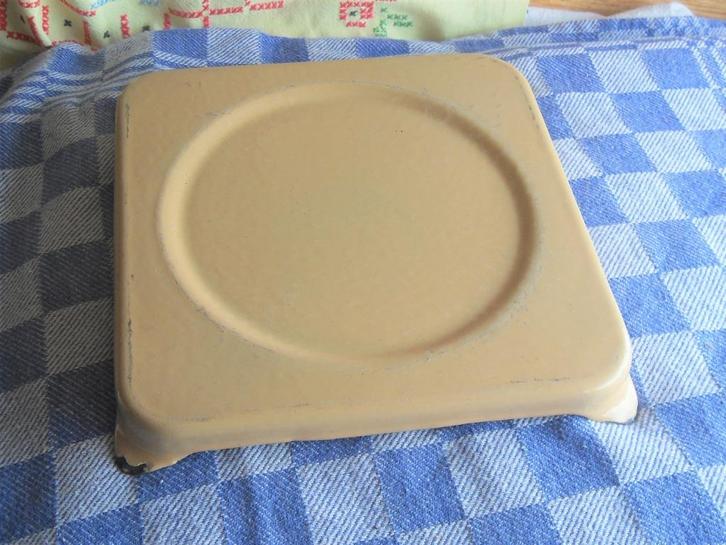 oude emaille onderzetter/ pannenonderzetter email, Antiek en Kunst, Antiek | Emaille, Ophalen of Verzenden