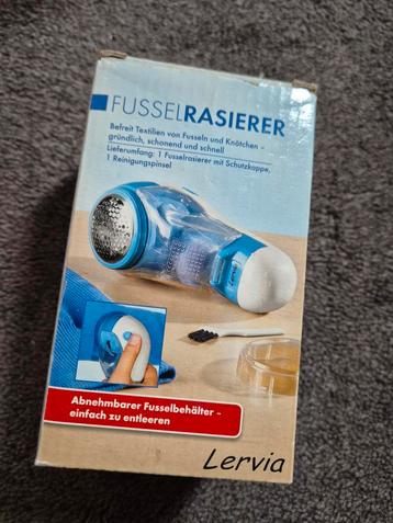 Pluizenverwijderaar - Maak kleding weer als nieuw! beschikbaar voor biedingen