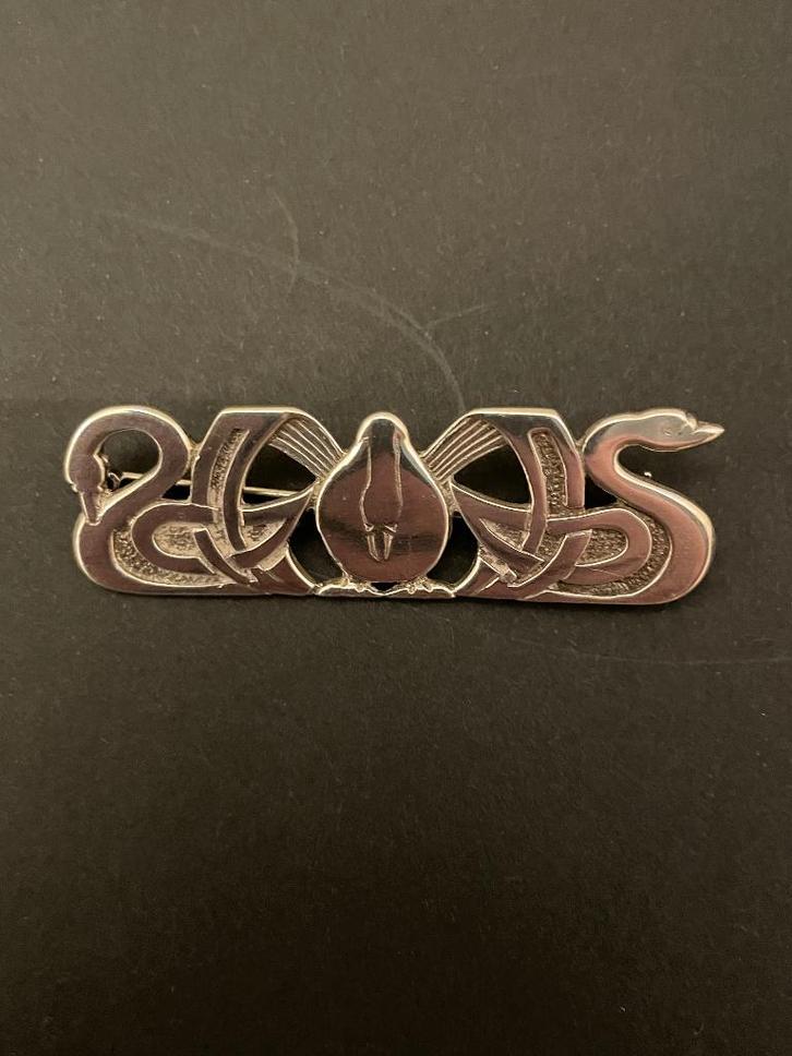 broche | Schotland | three Nornes | zilver, Sieraden, Tassen en Uiterlijk, Broches, Gebruikt, Zilver, Zilver, 4 tot 7 cm, Ophalen