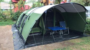 6 persoons Opblaasbare Tent - Ruim en Comfortabel beschikbaar voor biedingen